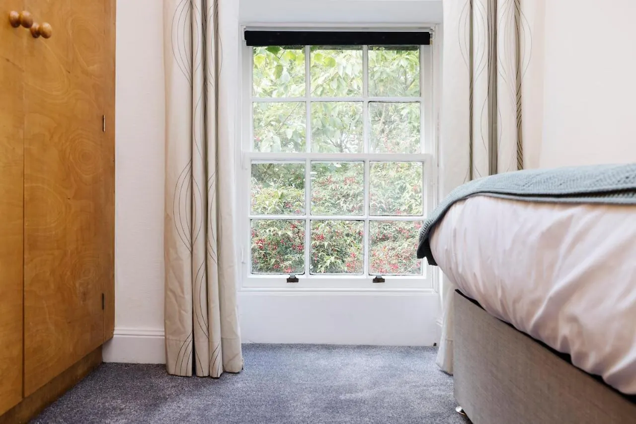 Διαμέρισμα Joivy Beautiful Mews Home Near Princes Street Εδιμβούργο
