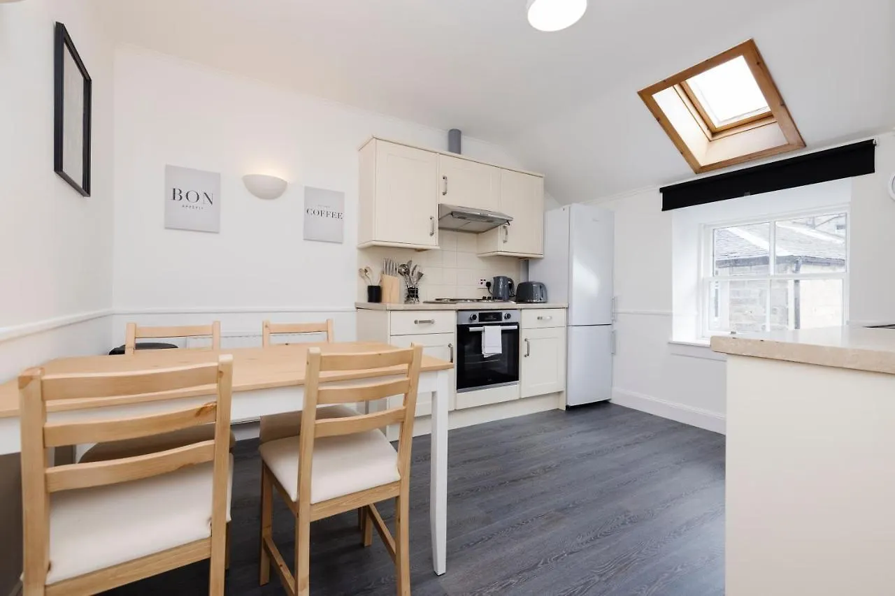 Joivy Beautiful Mews Home Near Princes Street Εδιμβούργο