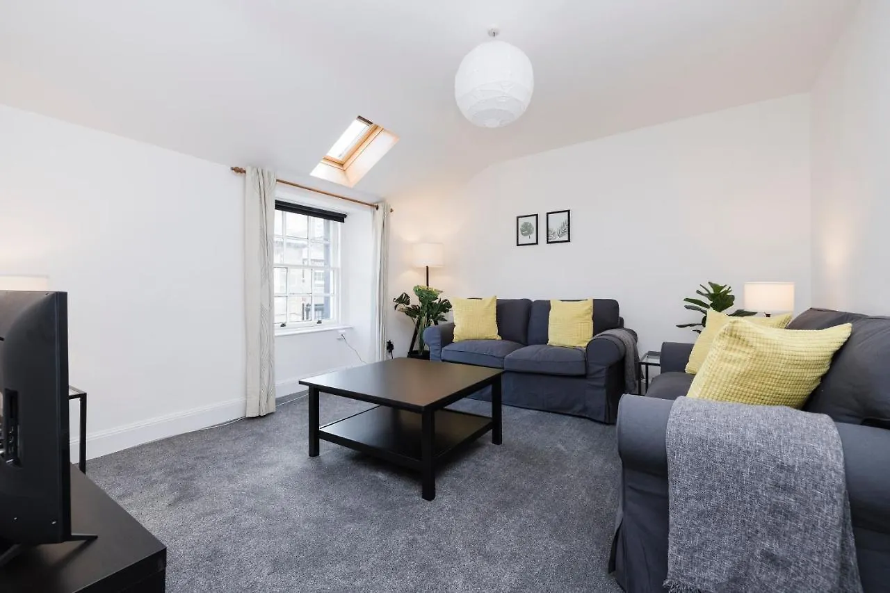 Joivy Beautiful Mews Home Near Princes Street Εδιμβούργο 0*,